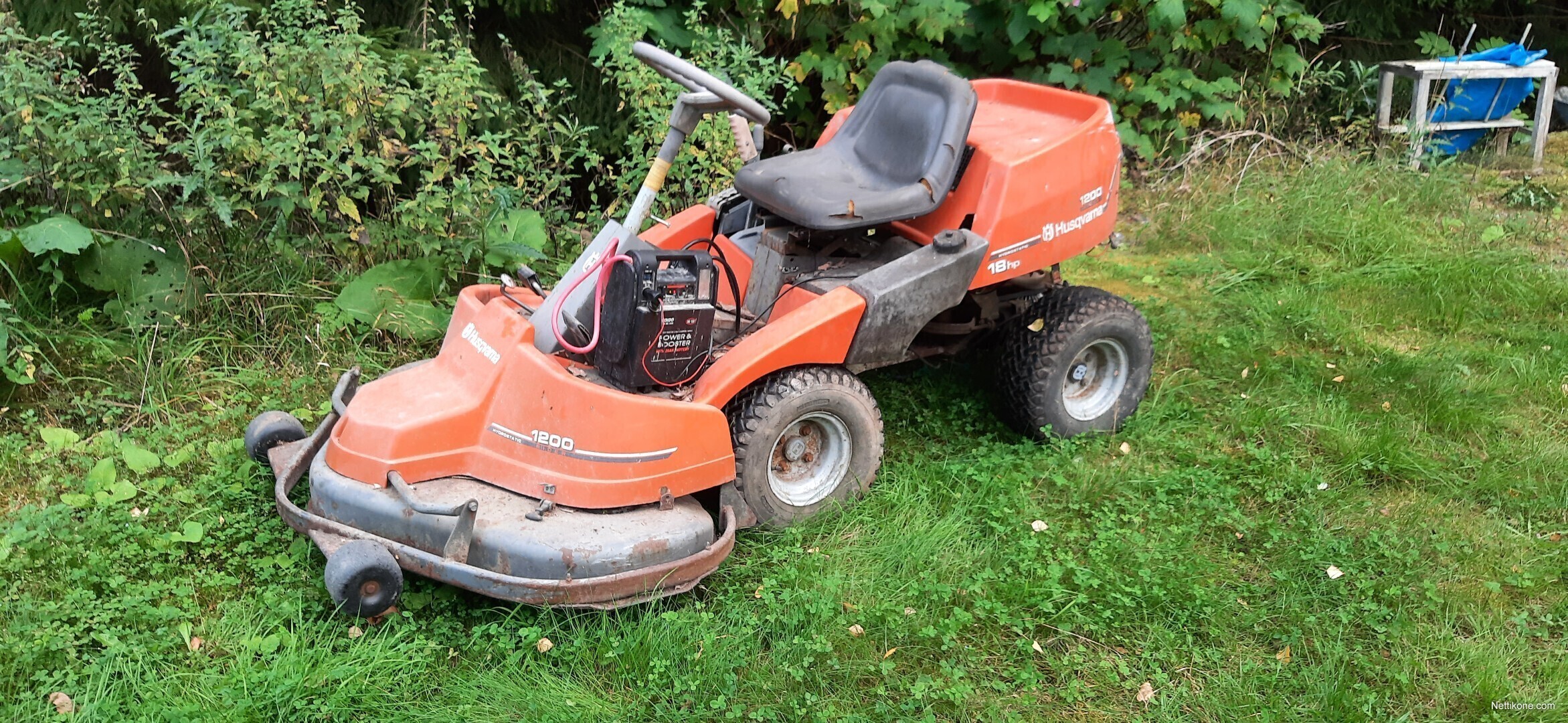 Husqvarna rider 1200 online hydrostatic