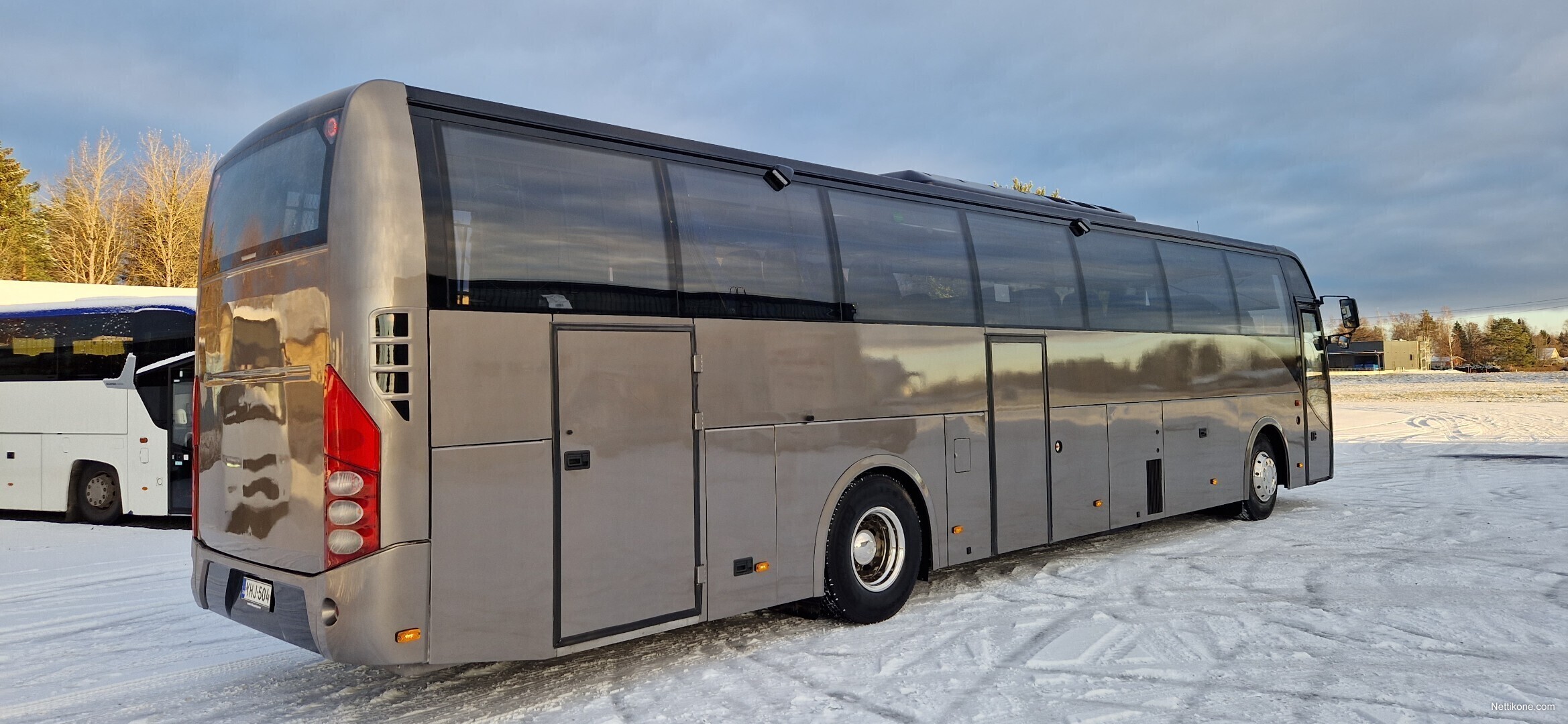 Volvo B12M 9700H Linja-auto, 2009 - Nettikone