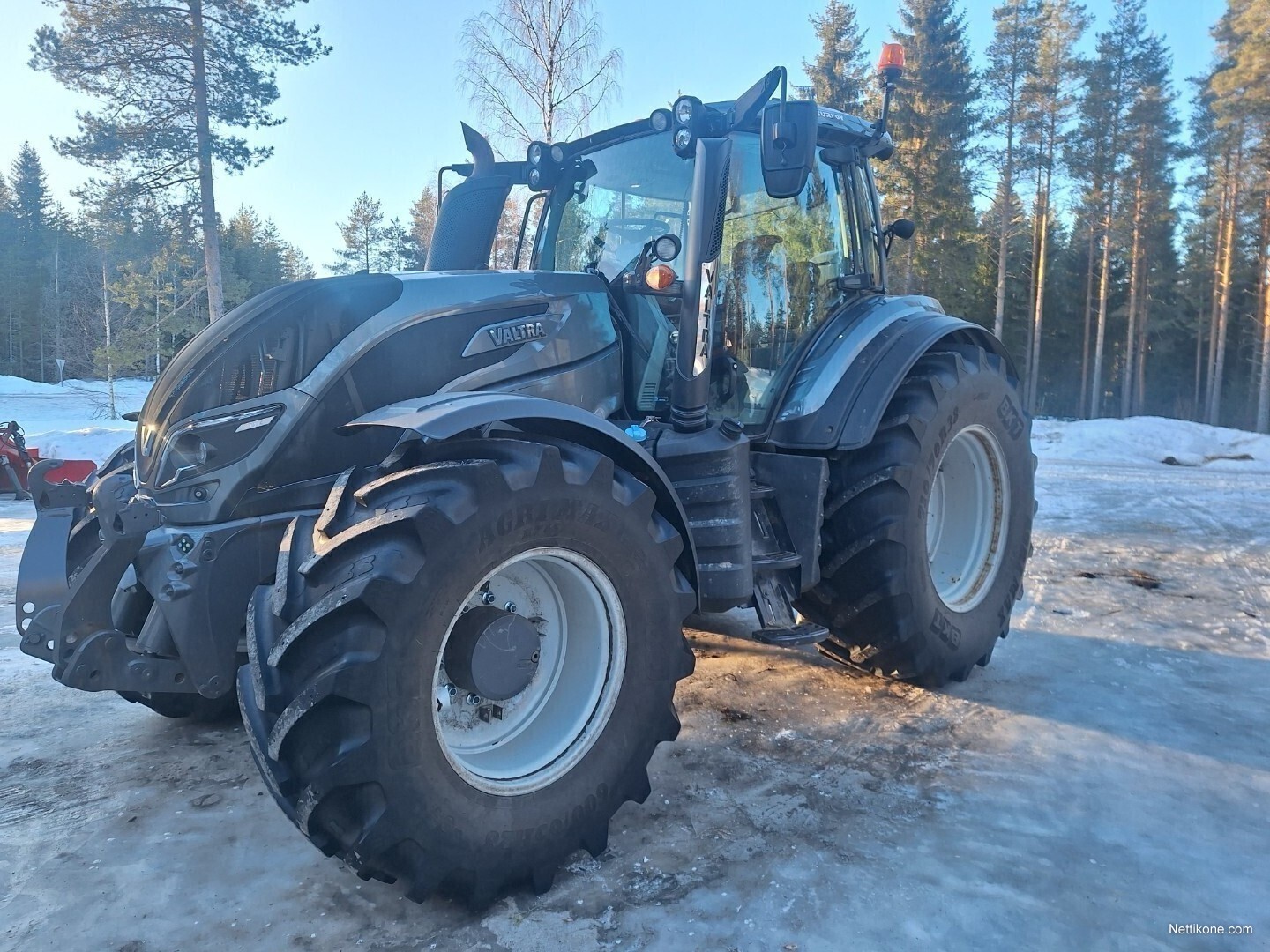 Valtra 214 direct traktorit, 2018 - Nettikone