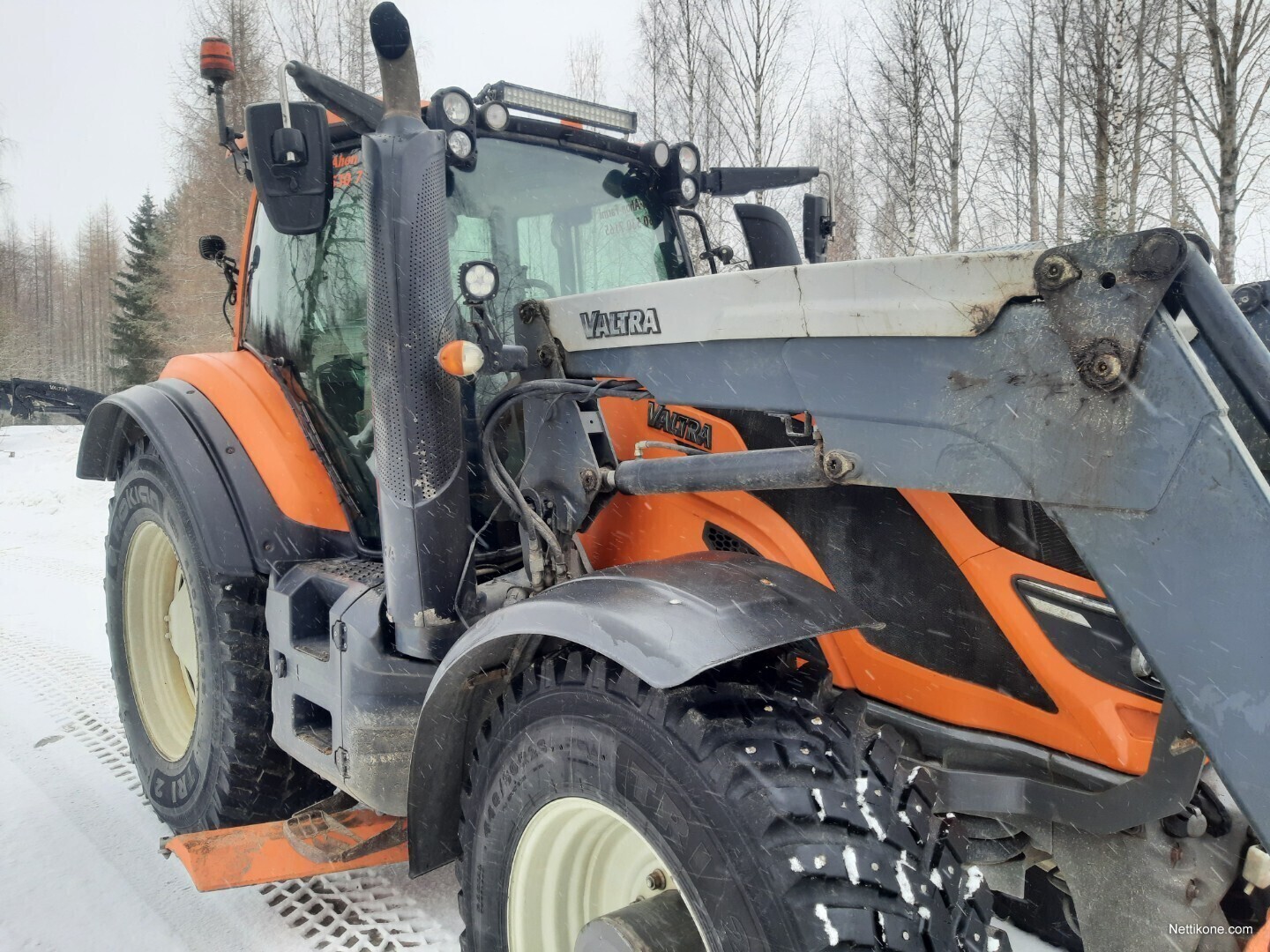 Valtra T154 traktorit, 2015 - Nettikone