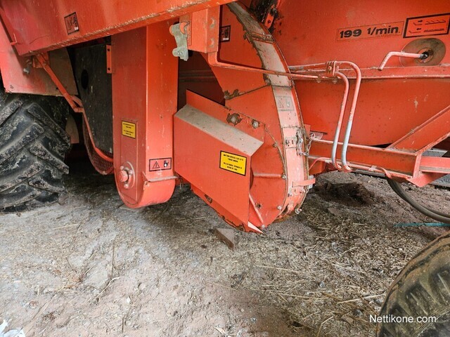 Combine harvesters-Deutz-Fahr