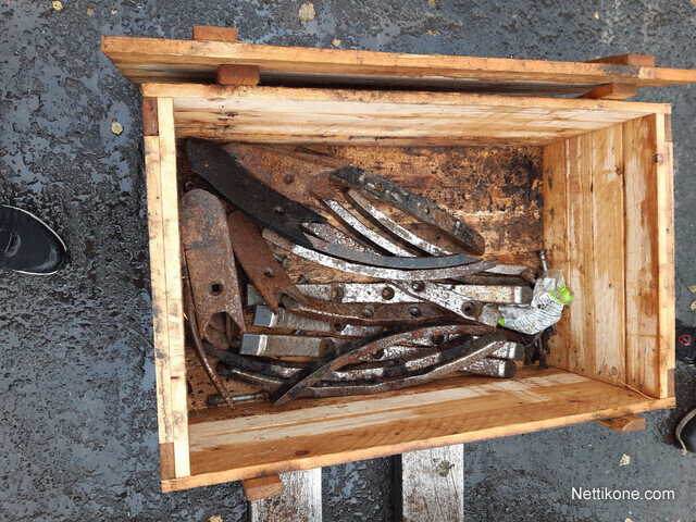 Koneen tyyppi ja kategoria