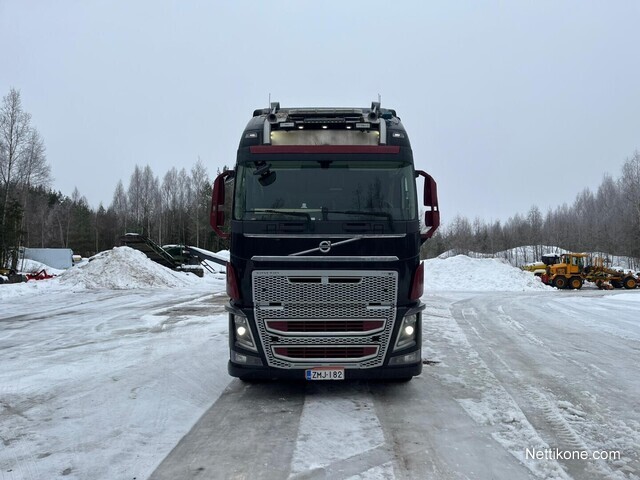 Trucks-Volvo