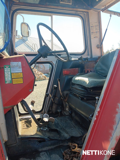 Traktorit-Massey Ferguson