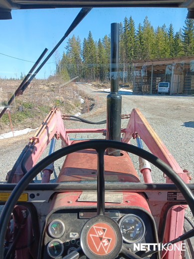 Traktorit-Massey Ferguson