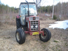 International 684