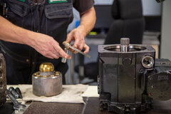 Koneita, osia ja palvelua